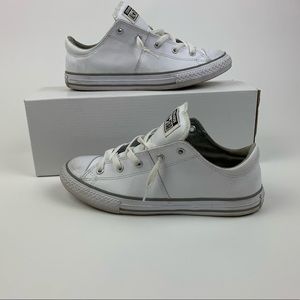 Converse All Star’s Low Top White